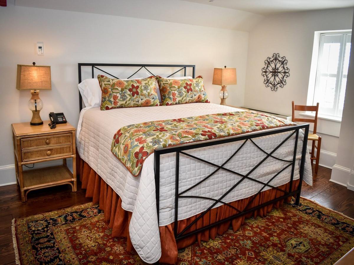 At Evergreen 3* Haymarket